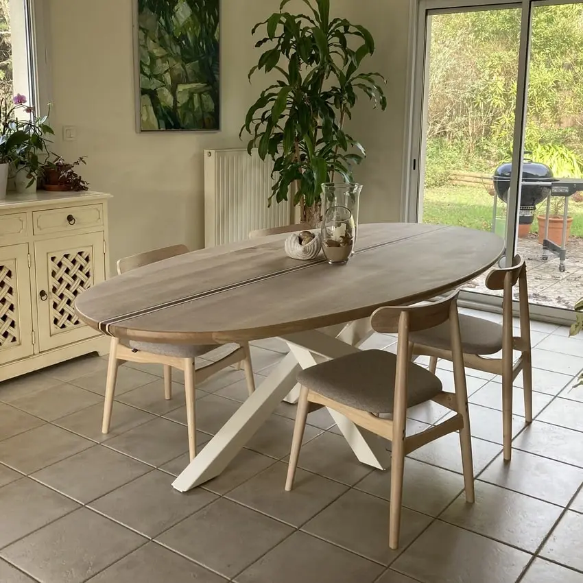 Table à manger ovale bois massif chêne pied mikado métal blanc