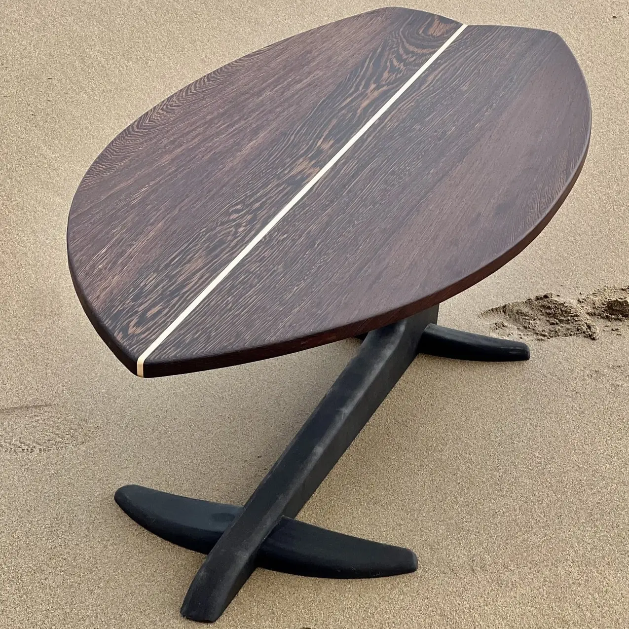 Table basse surf bois massif wenge pied foil 1